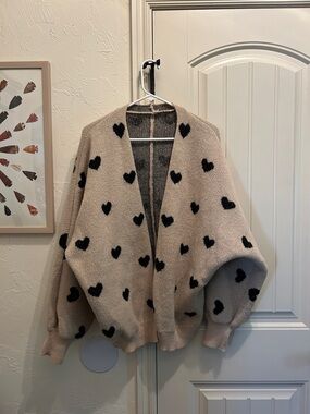 Beige Heart Pattern Open Cardigan Sweater - Cozy Oversized Style